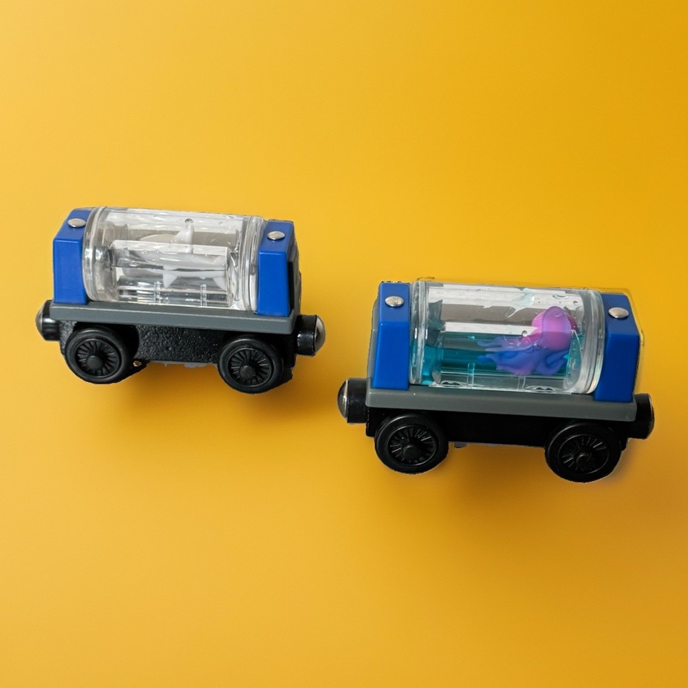 VTG Lot 2 Thomas Wooden Train Aquarium Shark 2006 & Octopus 2009 Car Tankers